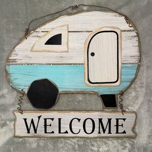 Rustic Welcome Camper Sign